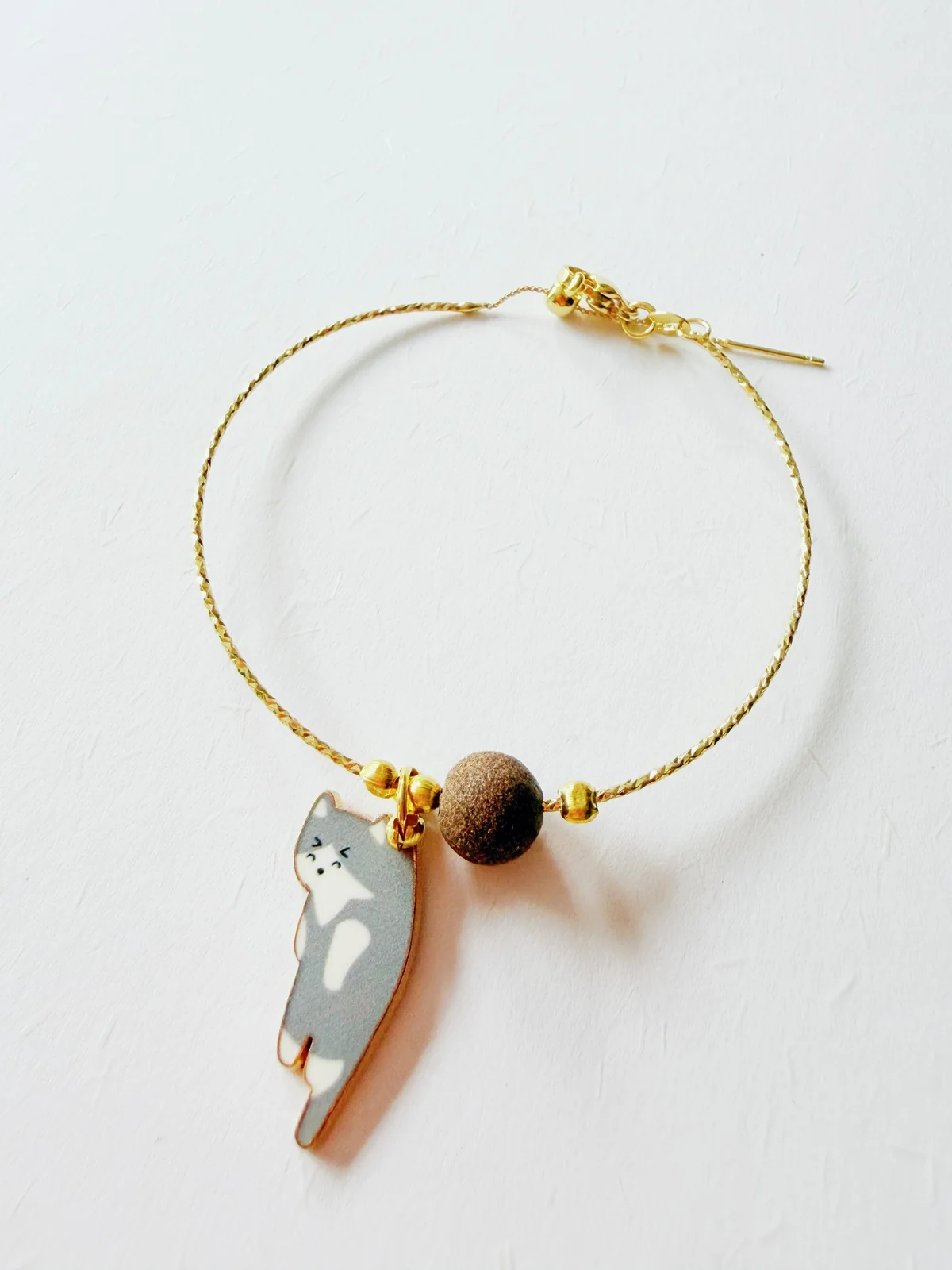 Fragrant Cat charm bracelet